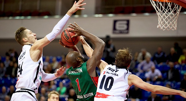 Σαρωτική πριν έρθει στο ΟΑΚΑ η «Λόκο»