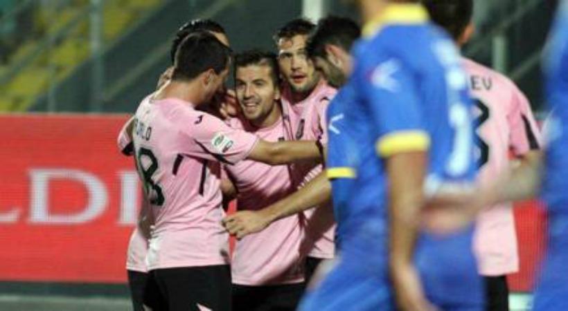 «Εξάποντο» με φόντο την παραμονή