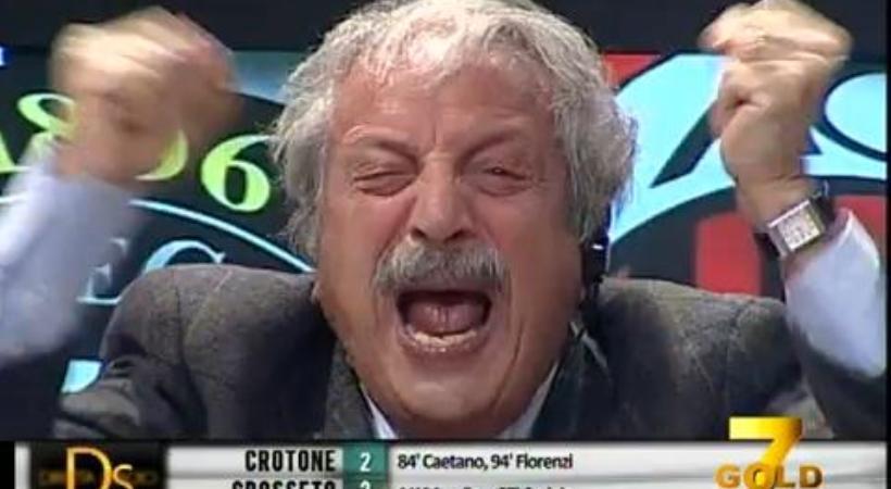 Ο σπίκερ που βγάζει τον οπαδό από μέσα του. Με πολύ… θόρυβο! (pics/video)