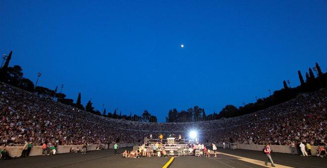 Tεράστια επιτυχία στη μεγάλη συναυλία του «Όλοι Μαζί Μπορούμε» στο Καλλιμάρμαρο