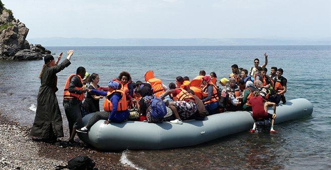 Δύο βάρκες με 100 πρόσφυγες και μετανάστες έφτασαν στη Λέσβο