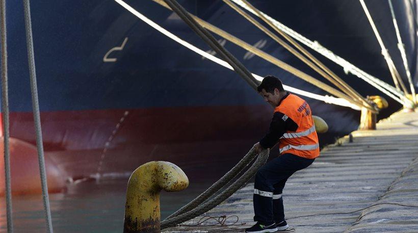 Δεμένα και σήμερα τα πλοία στα λιμάνια