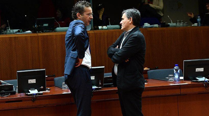 Στις Βρυξέλλες πάλι ο Τσακαλώτος: Απεγνωσμένες προσπάθειες για να κλείσει η αξιολόγηση