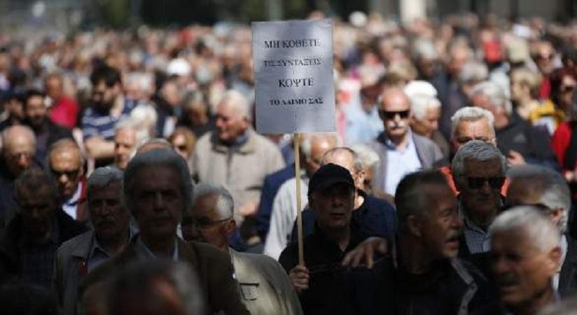 Οι συνταξιούχοι έχασαν 50 δισ. ευρώ -23 περικοπές σε επτά χρόνια