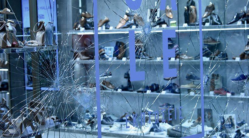 Επεισόδια για την Ηριάννα: «Γυαλιά-καρφιά» η Ερμού από αλληλέγγυους