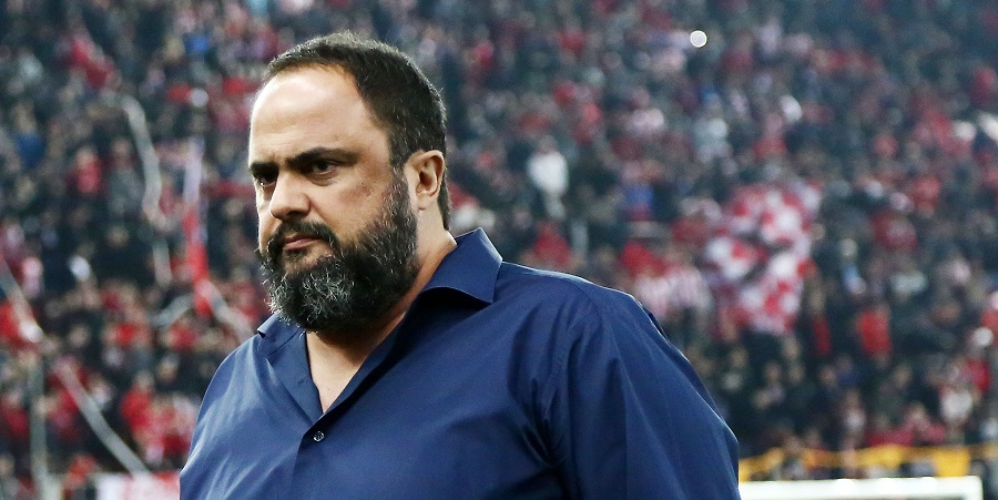 Μαρινάκης: «Μην βγείτε στο δεύτερο ημίχρονο»