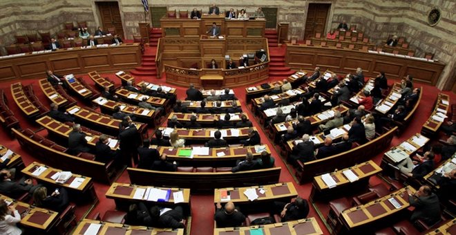 Βουλή: Ψηφίστηκε με ευρεία πλειοψηφία το ν/σ για την αδήλωτη εργασία