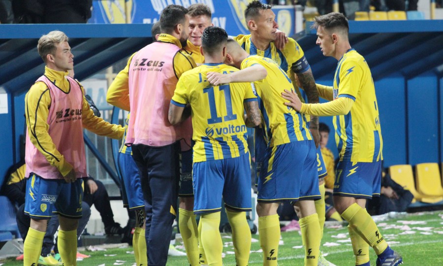 ÎÏοÏÎλεÏμα εικÏÎ½Î±Ï Î³Î¹Î± Î ÎÎÎÎΤΩÎÎÎÎΣ Î ÎÎÎΩÎÎÎΣ 5 - 0