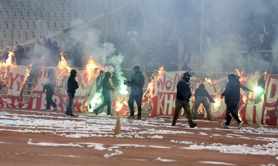 Έχει κανείς άντερα να διακόψει το φεστιβάλ βίας με ένα ισχυρό σοκ;