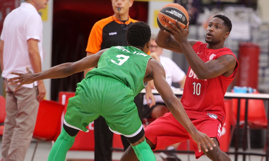 LIVE: Ούνιξ-Ολυμπιακός (4η περίοδος)