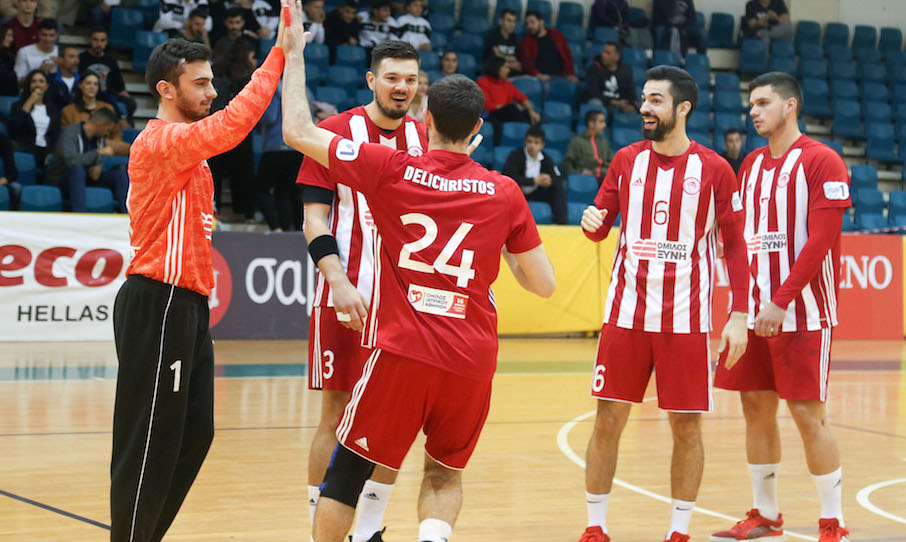 «Καθάρισε» τον ΠΑΟΚ και διατήρησε το αήττητο ο Ολυμπιακός