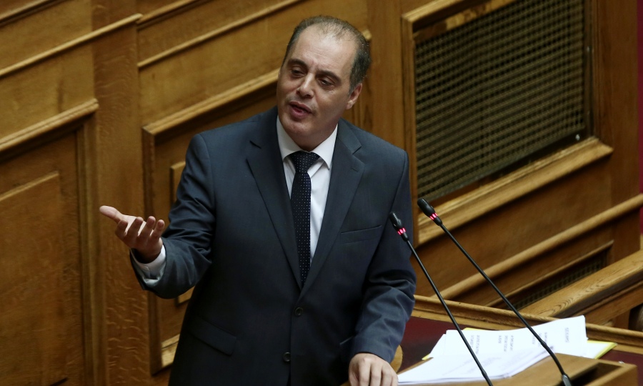 Βελόπουλος σε Αυγενάκη: «Βάλτε χαλινάρι στον φίλο σας τον Μαρινάκη, έχει ξεφύγει τελείως»!
