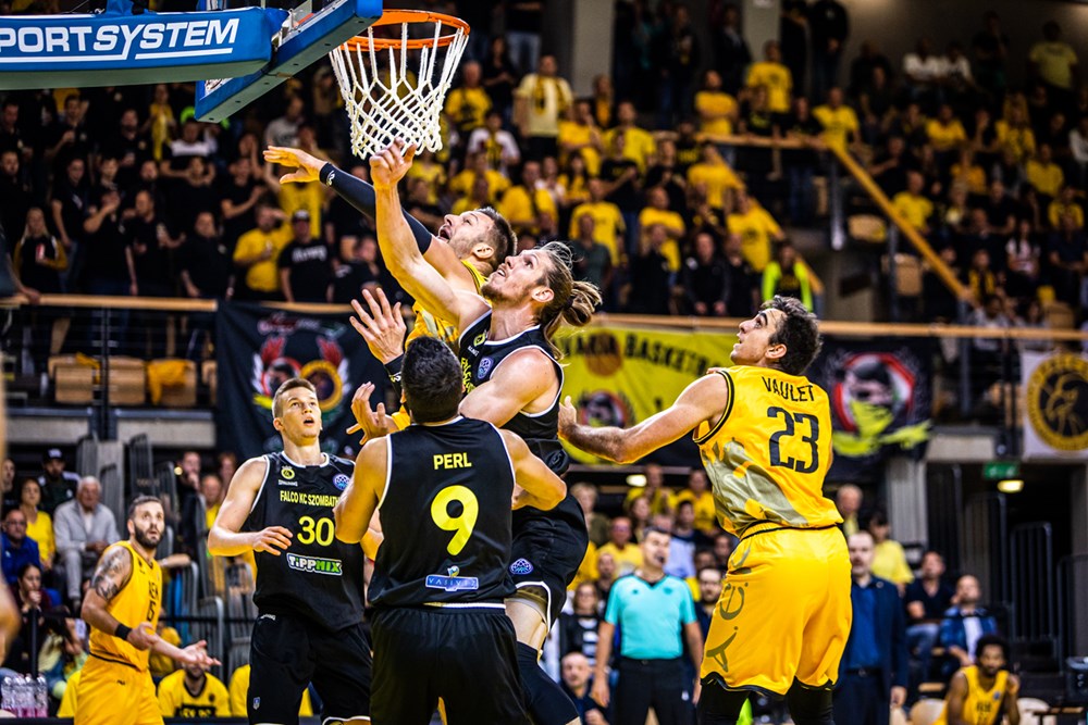 Εικόνα live 21968695/84114.jpg 