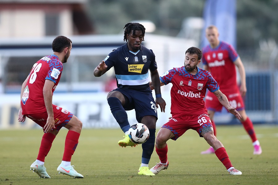 Εικόνα live 28804339/74141.jpg 