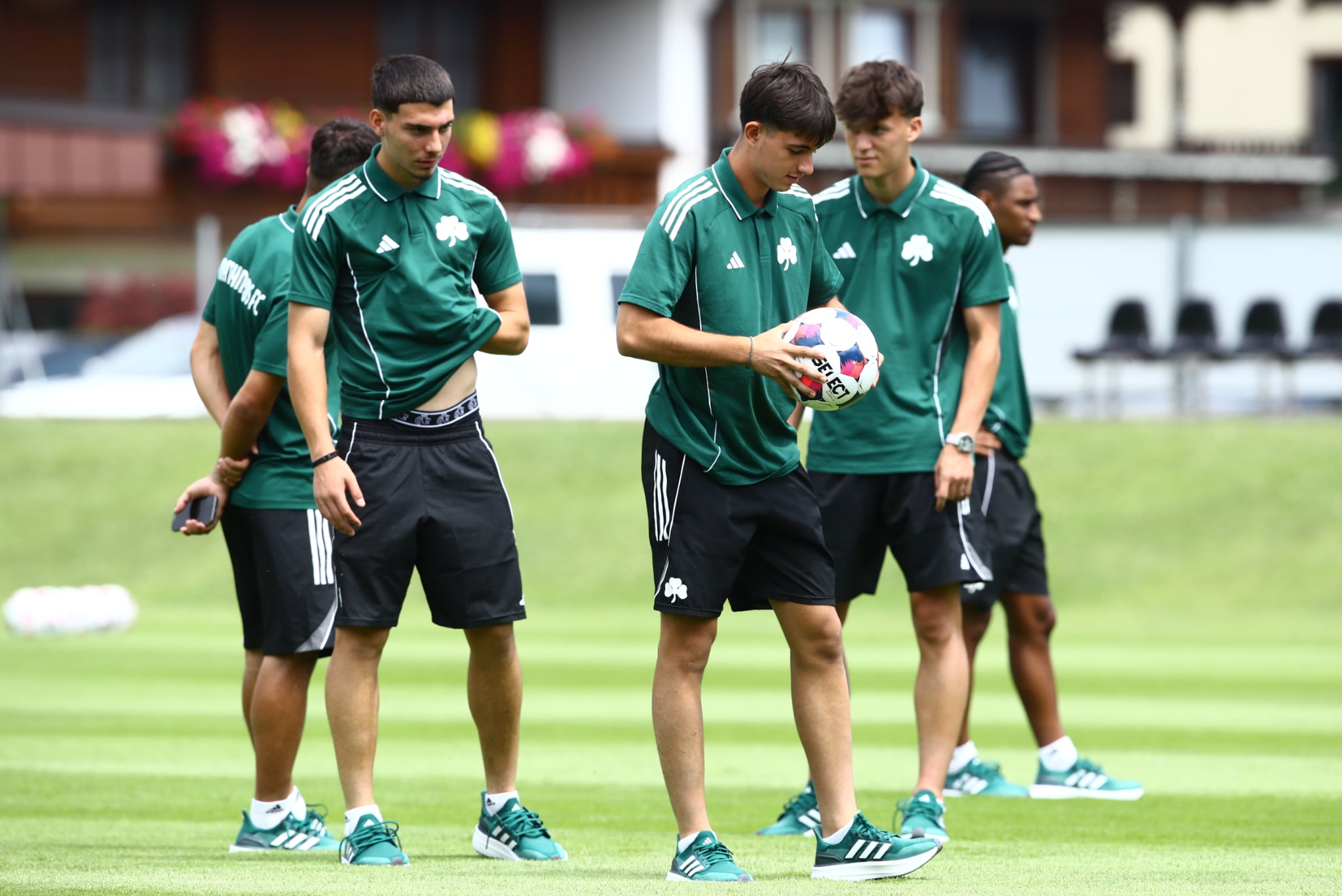 Εικόνα live 28804912/39635.jpeg 