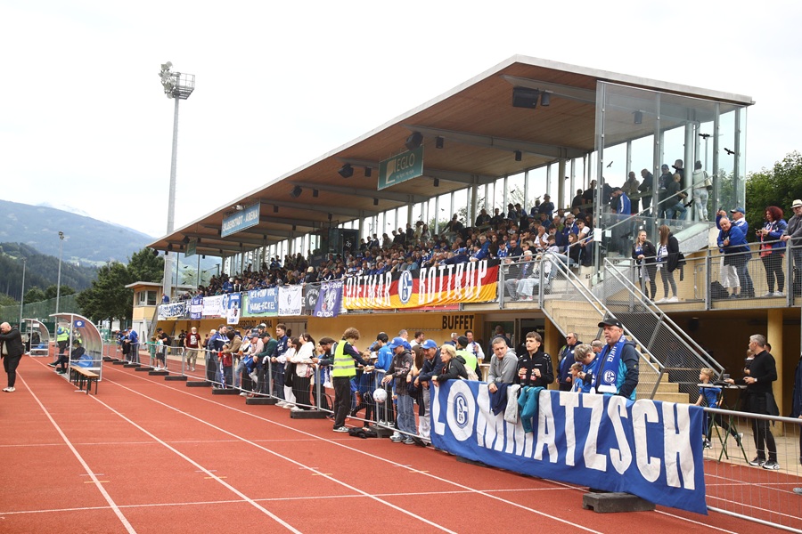 Εικόνα live 28804920/2350.jpg 