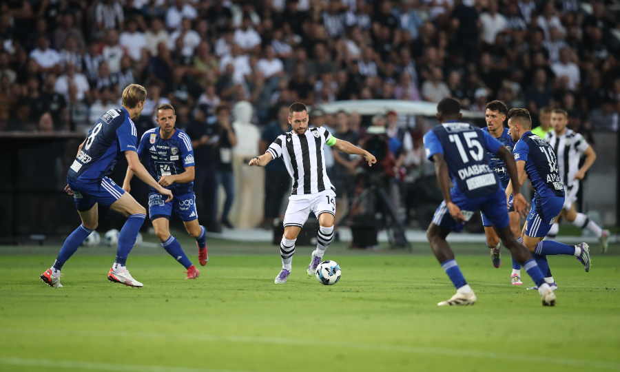 Εικόνα live 28805051/122969.jpg 