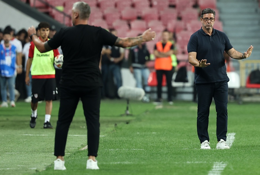 Εικόνα live 28805221/72452.jpg 