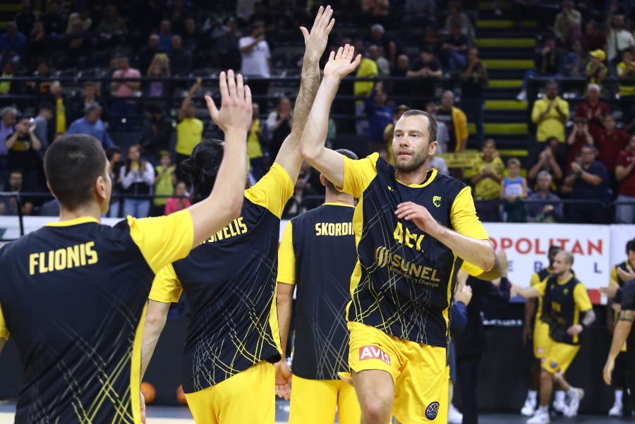 Εικόνα live 28805843/96652.jpg 