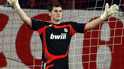 Κασίγιας: «Καλύτερα που δεν παίζει ο Μέσι»