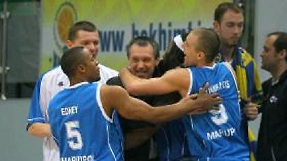 ULEB Cup: Μπανταλόνα των ρεκόρ, «7 στα 7» για Μπεσίκτας