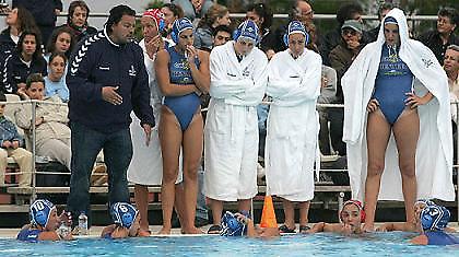 Νίκη-πρόκριση για Γλυφάδα