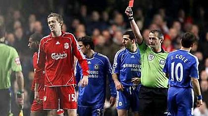 «Θύμα» ρατσισμού ο Όμπι Μίκελ;