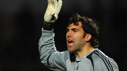 Με Ιλάριο κόντρα στην Άστον Βίλα