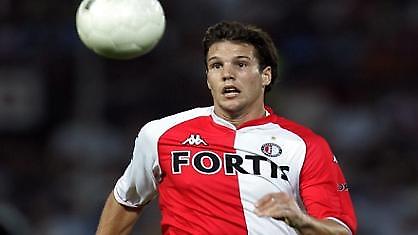 Eredivisie: Να εκμεταλλευτεί τα στραβοπατήματα