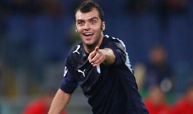 «Κάτω τα χέρια από τον Πάντεφ»