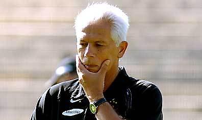 Στον πάγκο της Σάντος ο Λεάο