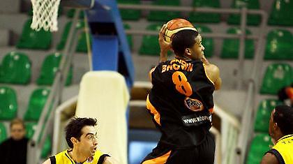 A1: «Τέλος» ο Μπράουν