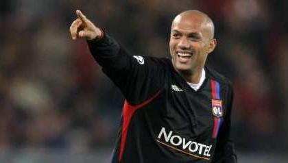 Έδωσε Ντος Σάντος η Λιόν