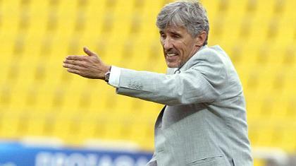 Το ΑΠΟΕΛ ανέλαβε ο Γιοβάνοβιτς