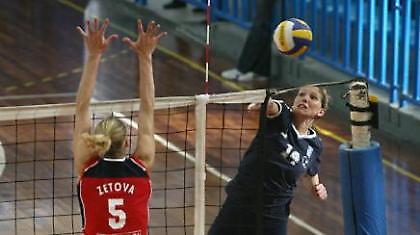 Πολυτιμότερες Ανταμς, Κόστιτς