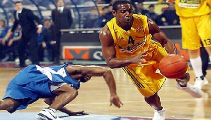 Κάστλ: «Ο Άρης να νικάει»