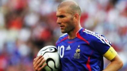 Επιστρέφει ο «Ζιζού»...