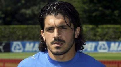 Γκατούζο κατά Ντομενέκ