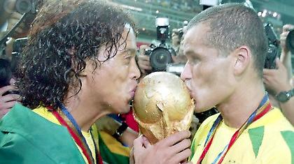 Ριβάλντο: «Έγκλημα αν πωληθεί ο Ρόνι»