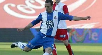 Ανανέωσε με Εσπανιόλ ο Ουρτάδο