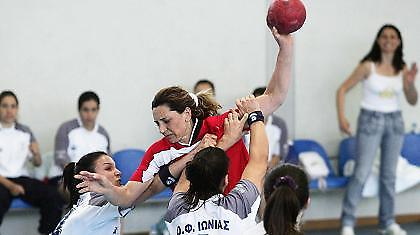 Νίκες για Νέα Ιωνία, Άρη Θεσσαλονίκης