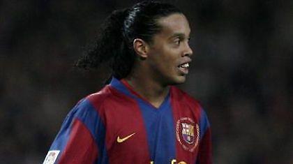 Παιχνίδι εκατομμυρίων στα πόδια του Ροναλντίνιο