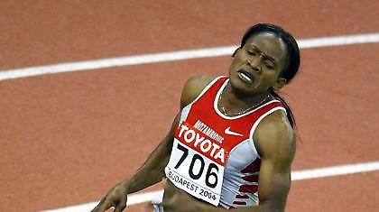 Αποχωρεί η Μούτολα