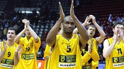 Α1: Για την ένατη συνεχόμενη νίκη