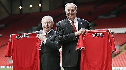 Στήριξη Χικς σε Μπενίτεθ