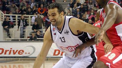 Πολυτιμότερος της αγωνιστικής ο Κούβελας