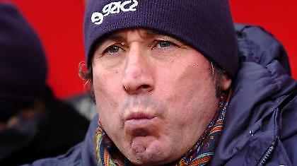 Μαλεζάνι: «Θύματα οι μικρές ομάδες»