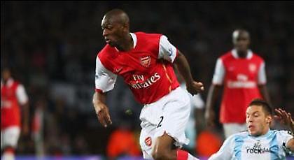 Ανανέωσε με Άρσεναλ ο Ντιαμπί