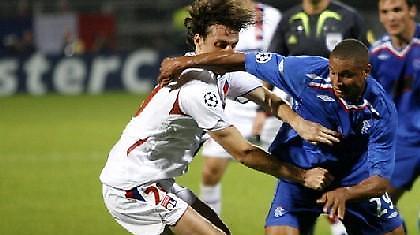 «Stop» στον Κουζέν