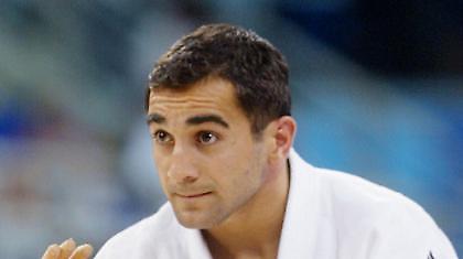 Άνοδος για Αλεξανίδη